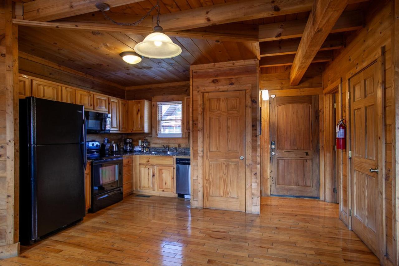 Home Sweet Hideaway Retreat Near Pigeon Forge Bagian luar foto
