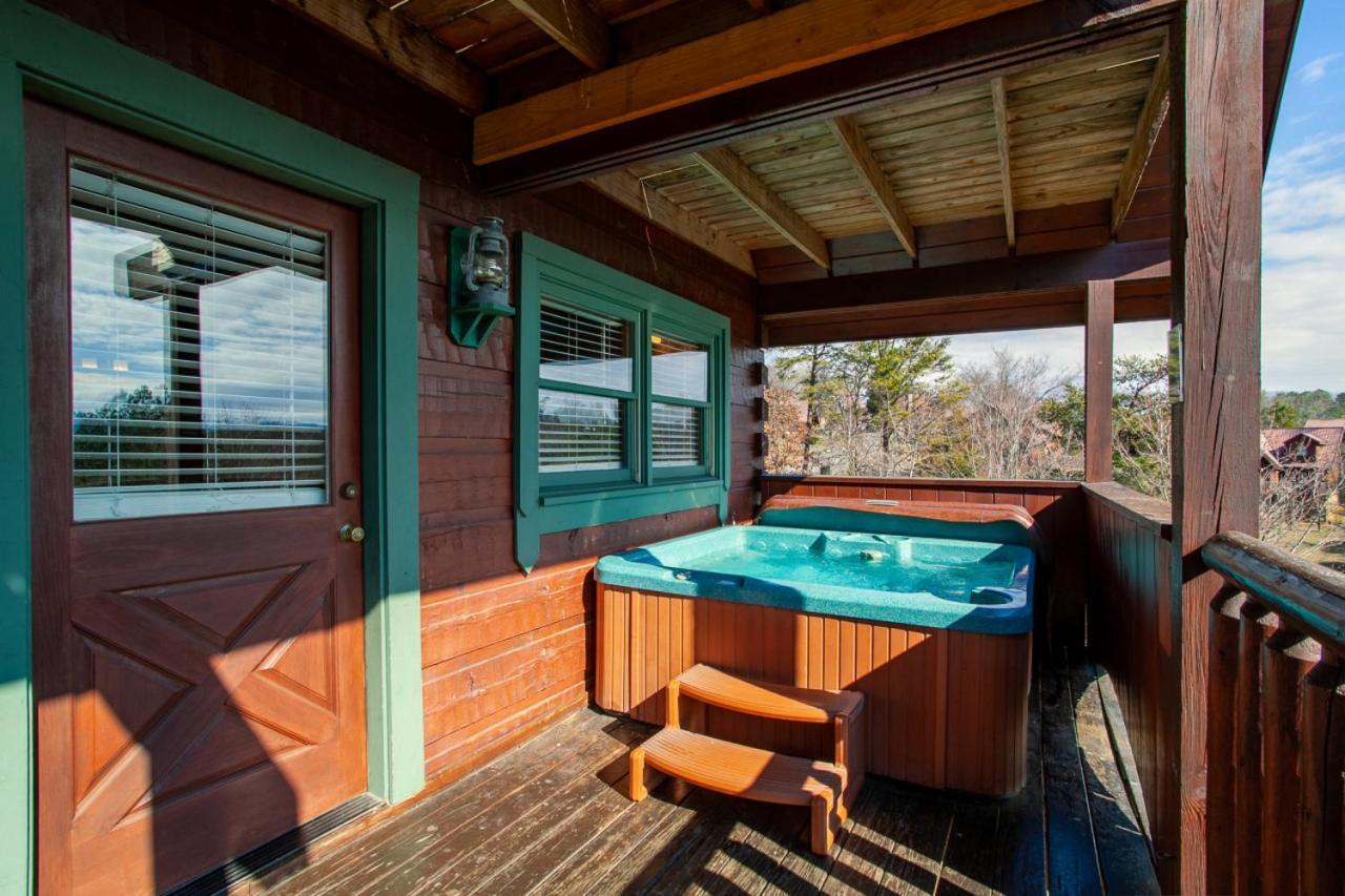Home Sweet Hideaway Retreat Near Pigeon Forge Bagian luar foto